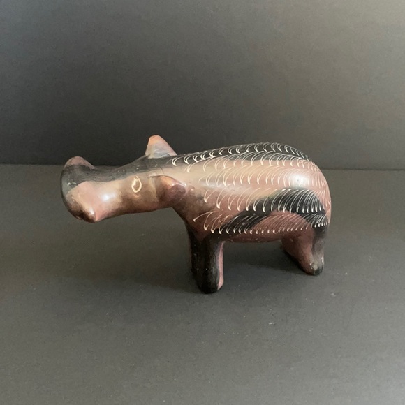 Hippo Animal Figurine - Picture 1 of 8